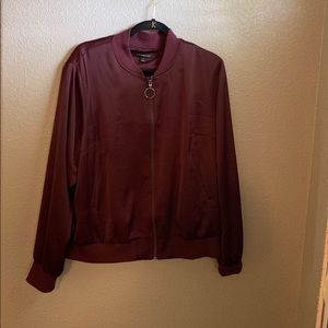 Women’s jacket, burgundy color